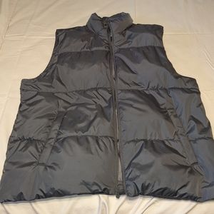 OLD NAVY XXL water resistant puffer vest